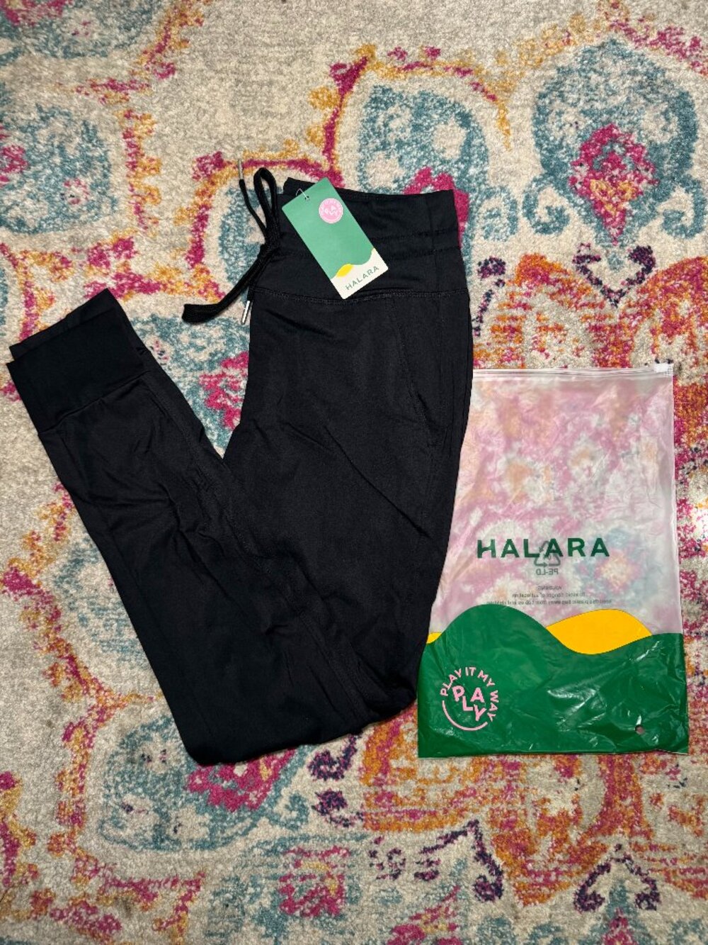 Halara SoftlyZero High Waisted Drawstring Jogger Pants Black Medium Petite MP